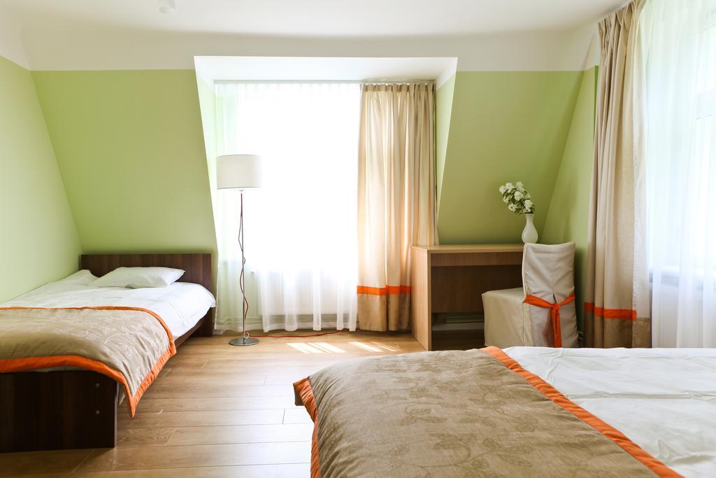 Martas Nams Hotel Ventspils Room photo